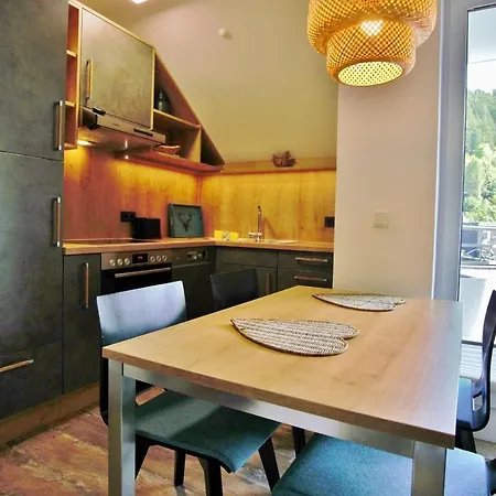 Komfort-fewo Schoener Platz Am Rathaus Appartamento *