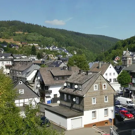 Komfort-fewo Schoener Platz Am Rathaus Willingen (Upland)