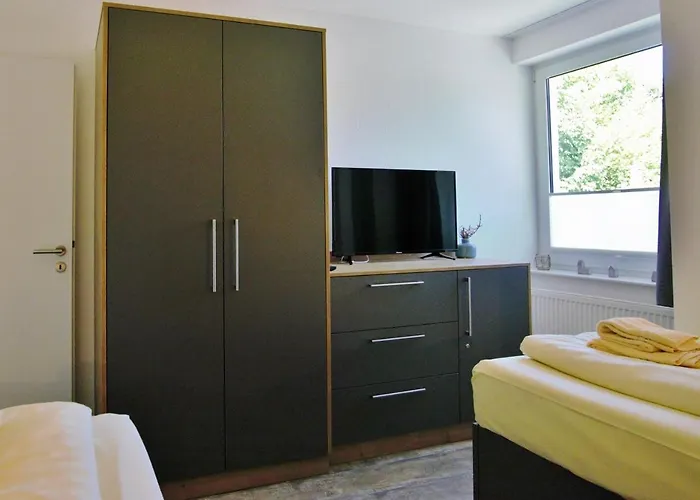 Lägenhet Komfort-fewo Schoener Platz Am Rathaus *