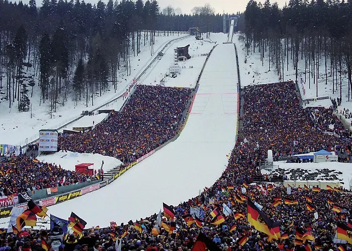 Komfort-fewo Schoener Platz Am Rathaus